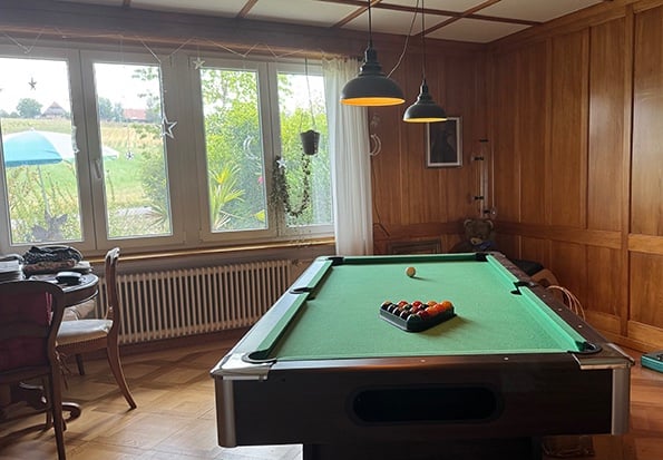 6 rooms apartment