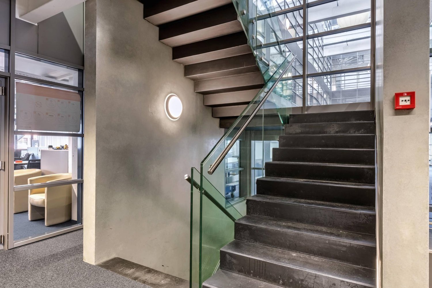 6100m² Büro, Foto 9 von 9