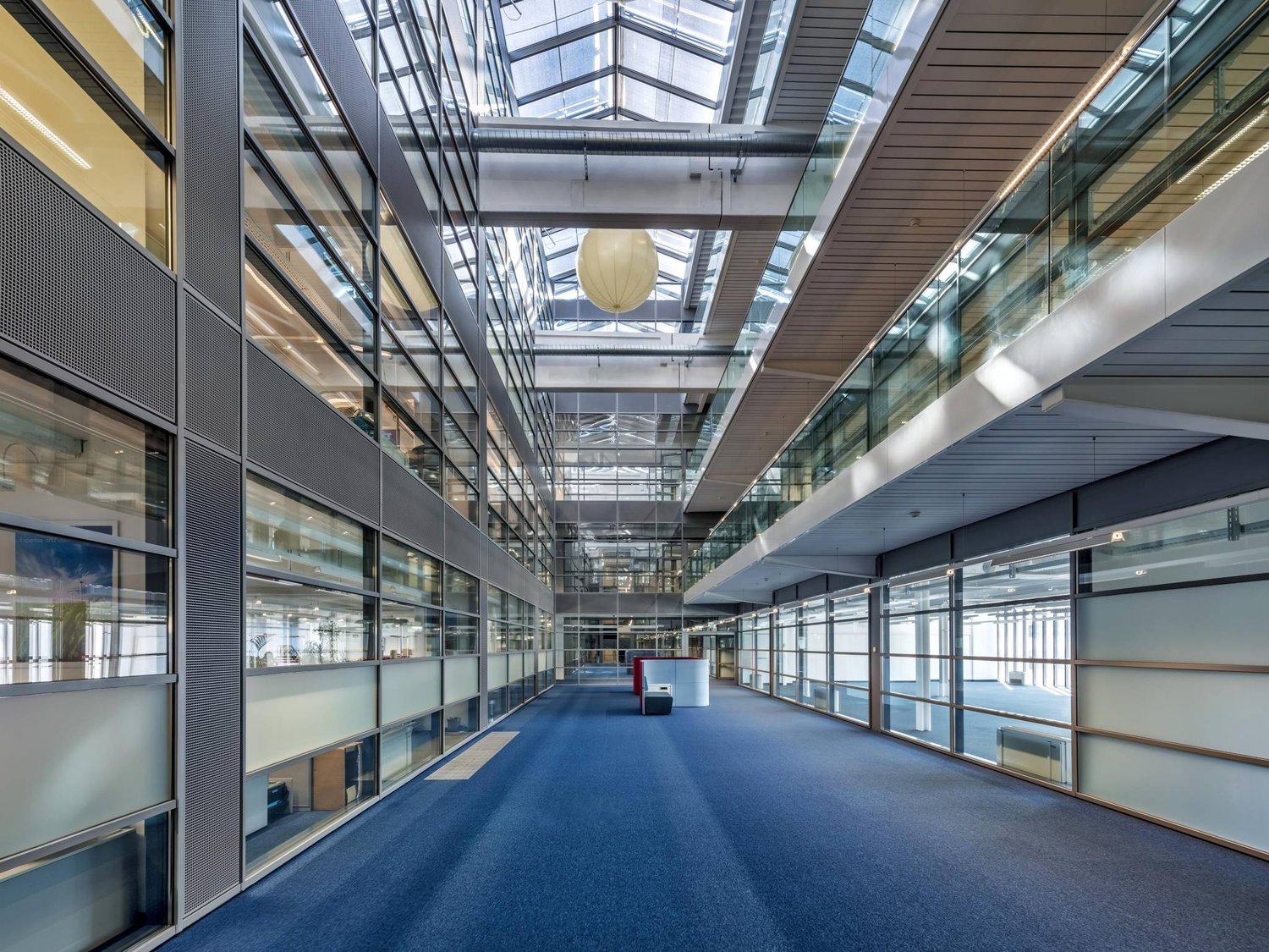 6100m² Büro, Foto 1 von 9