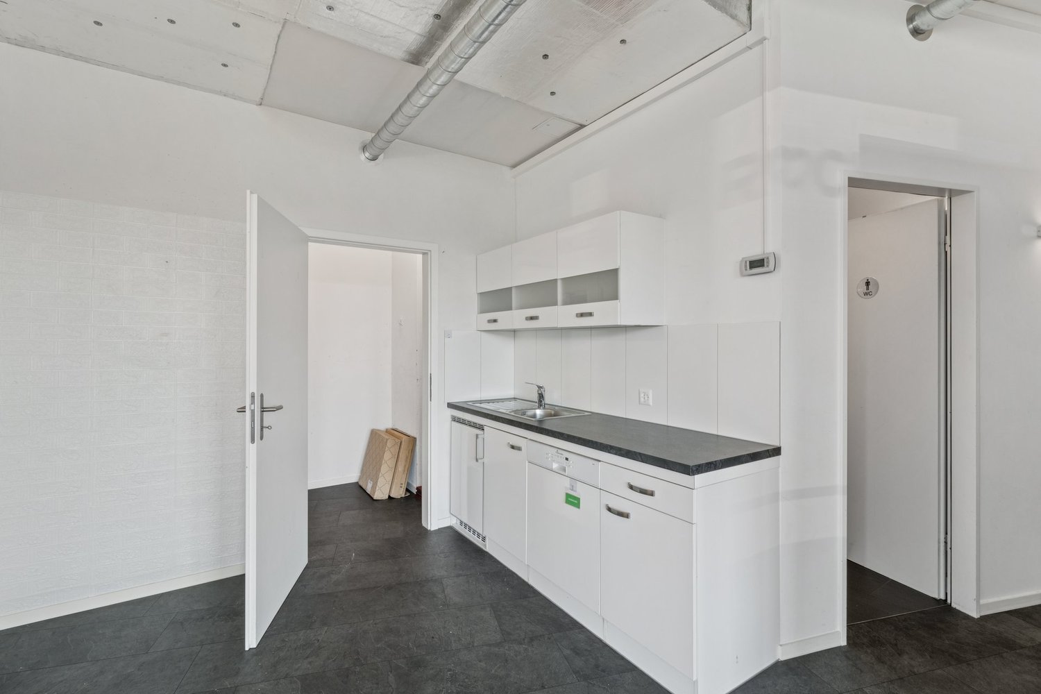 127m² commerciale