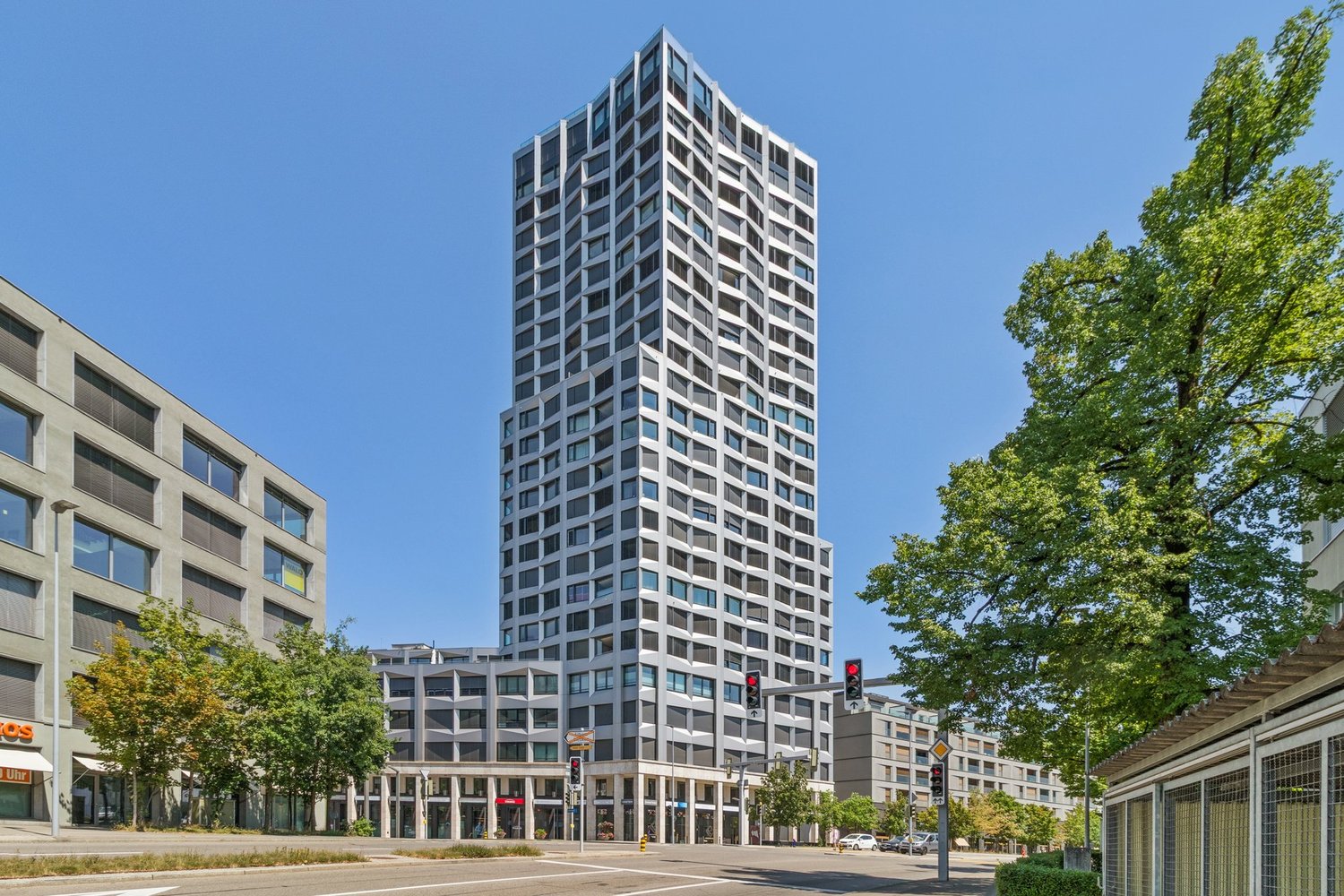 127m² commerciale