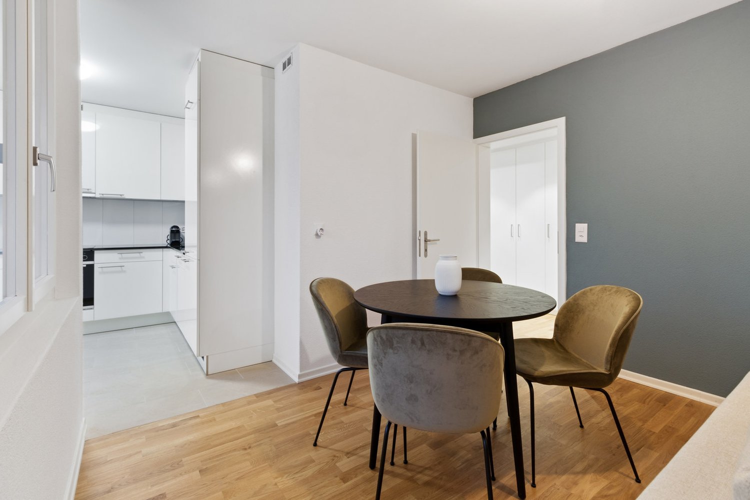 3 ½ rooms furnished flat (5)