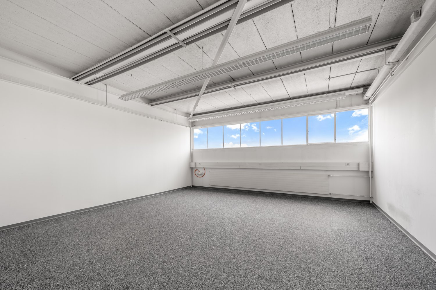 228m² commercial, photo 10 of 10