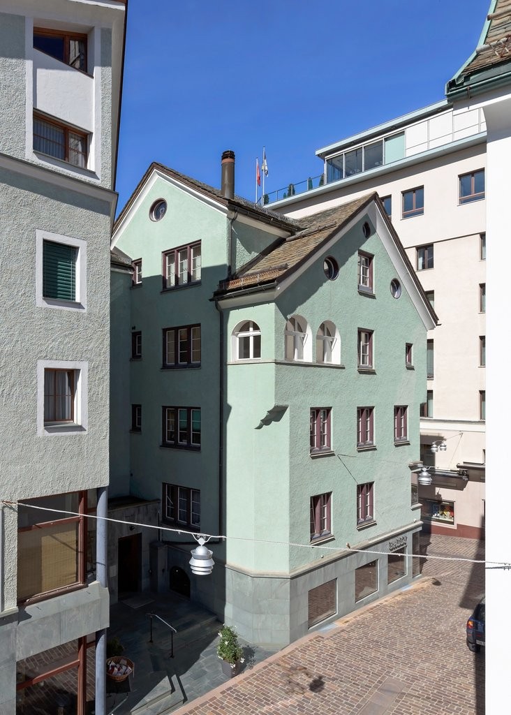 73m² office
