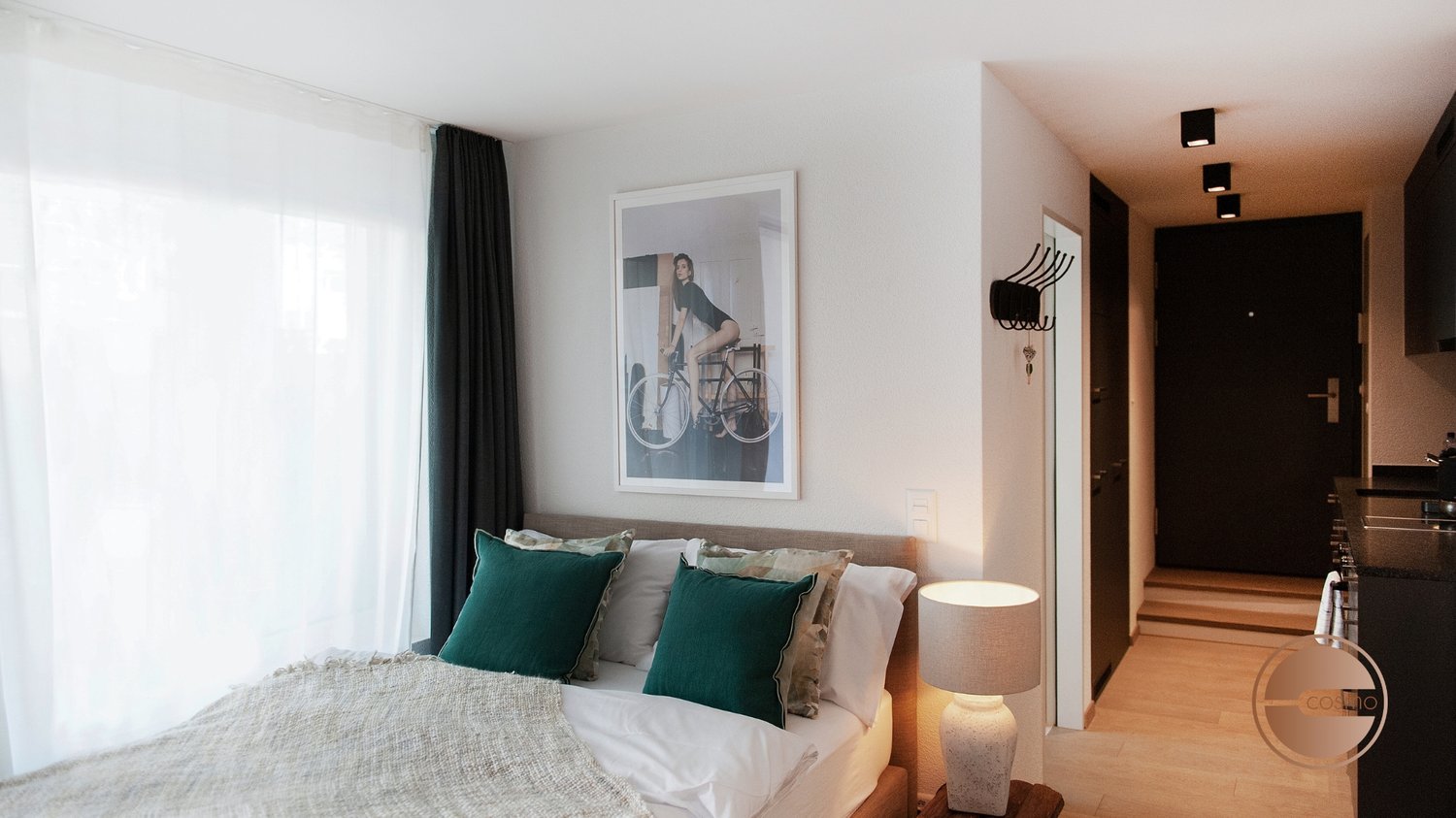 1 room apartment, Foto 1 von 10