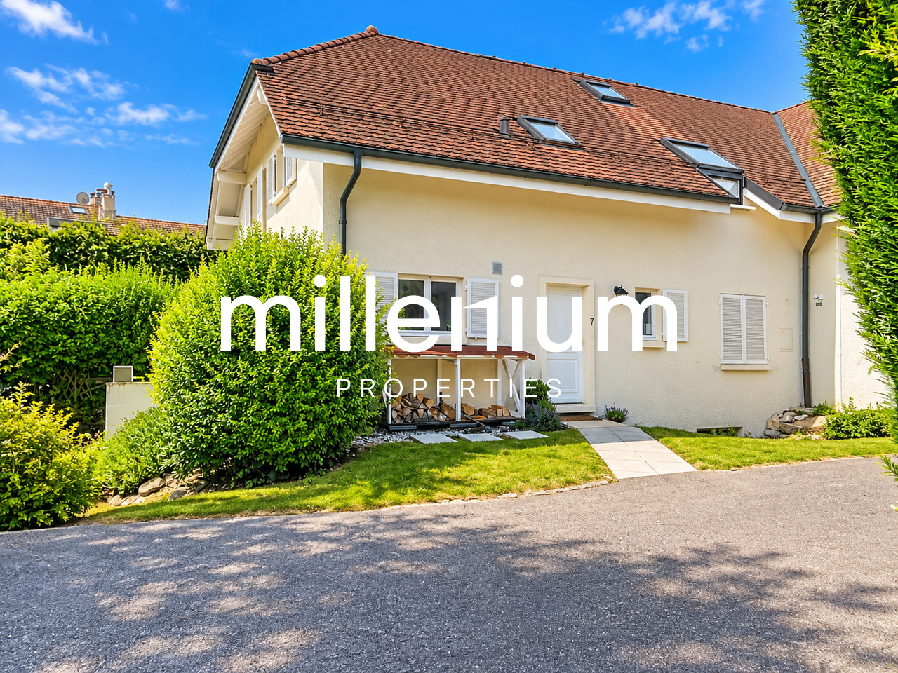 6-Zimmer-Einfamilienhaus
