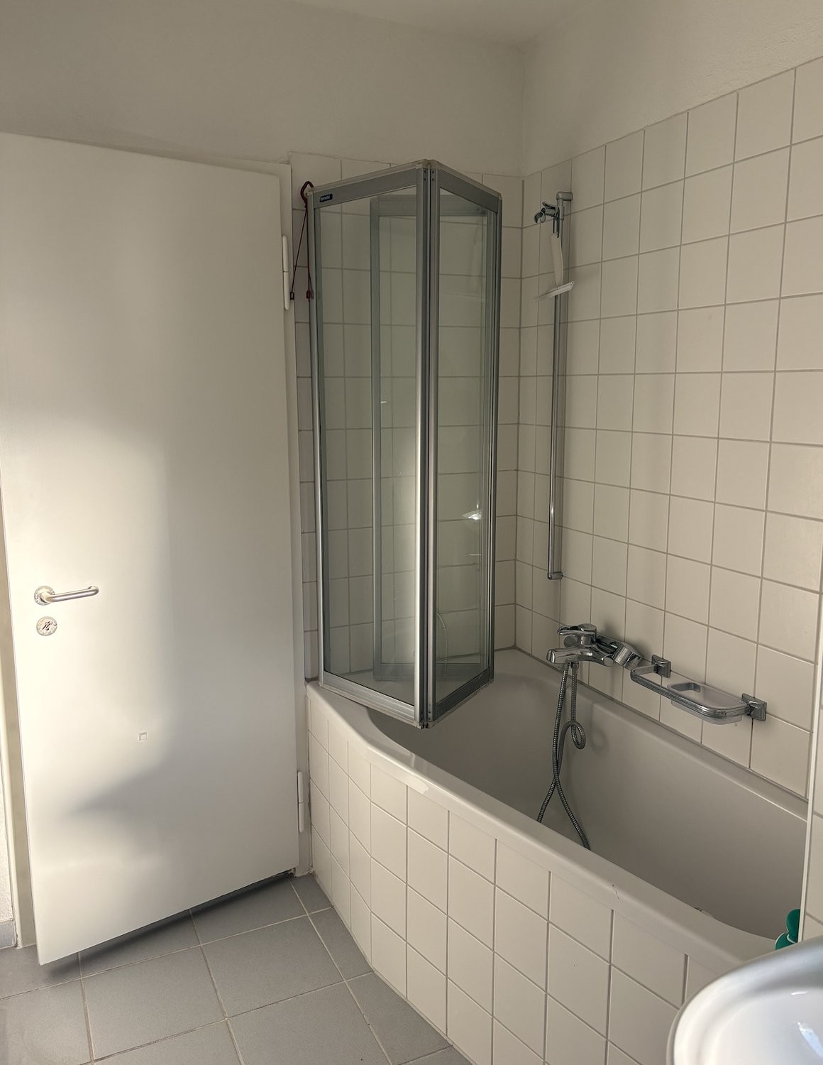 2 rooms furnished flat