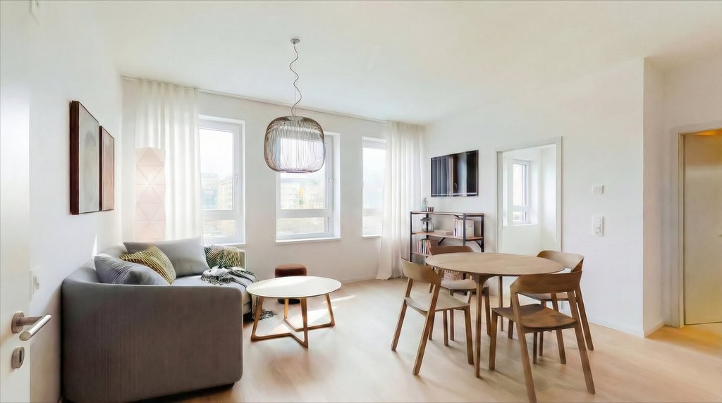 5 rooms apartment
