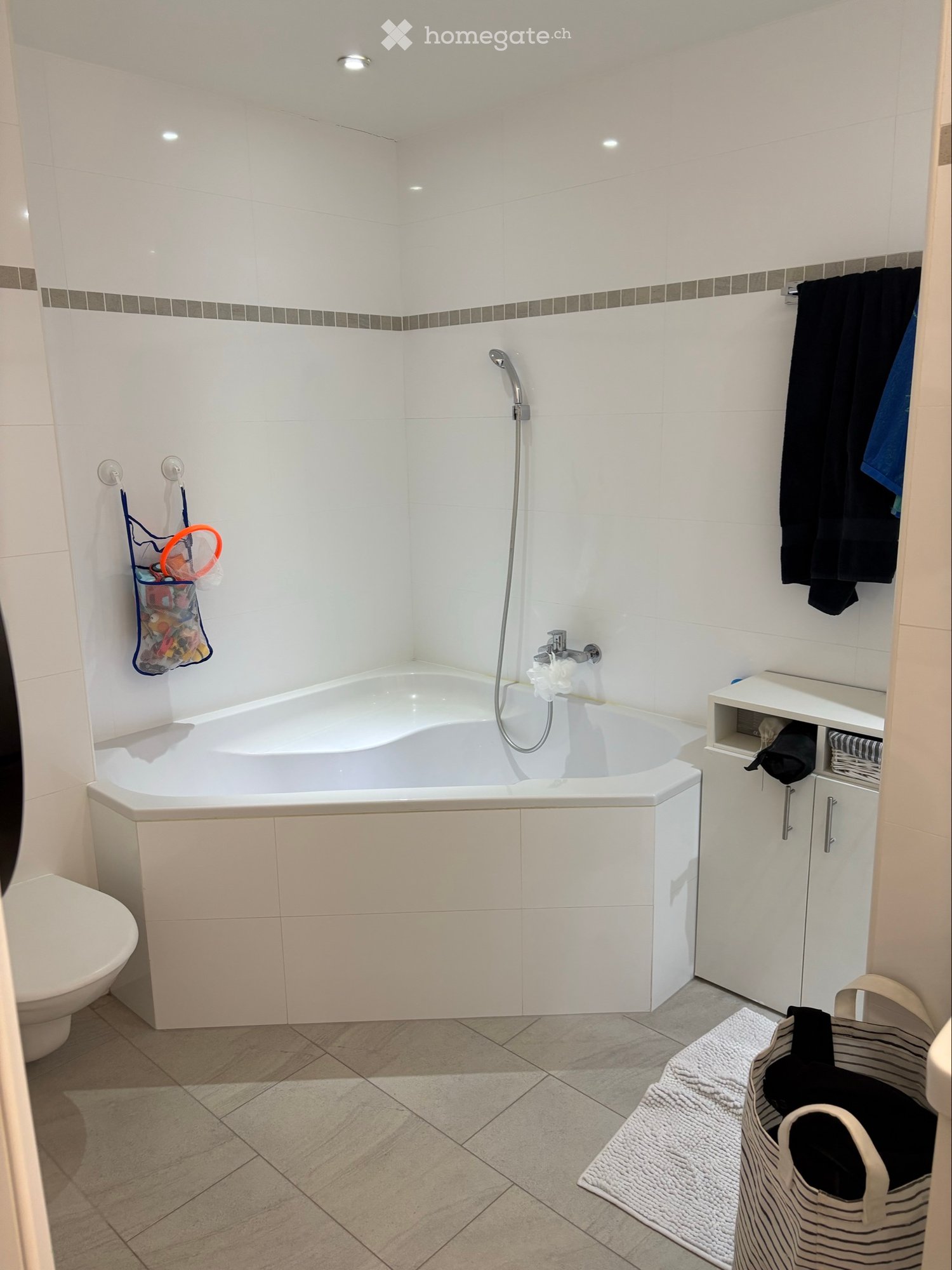 4-Zimmer-Wohnung, Foto 3 von 5