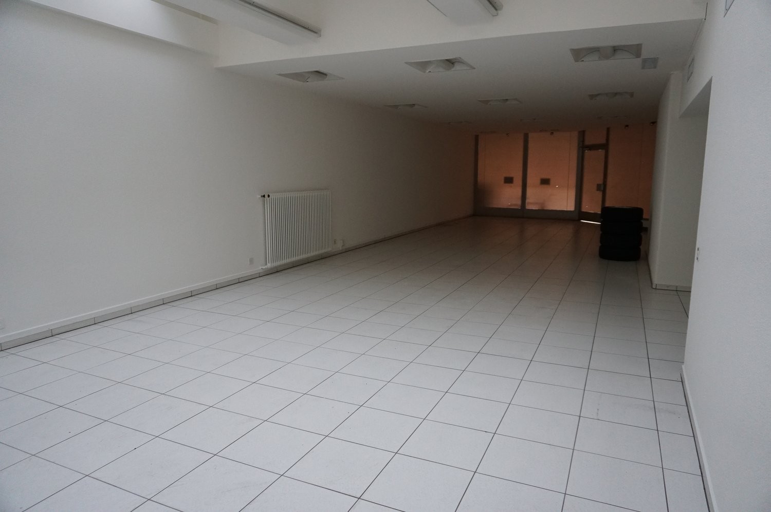 negozio di 165m²