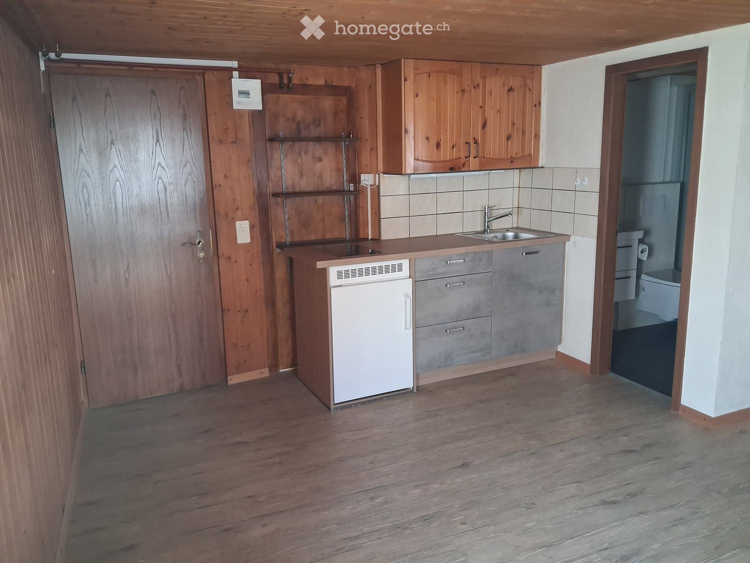 1 room apartment, Foto 2 von 5