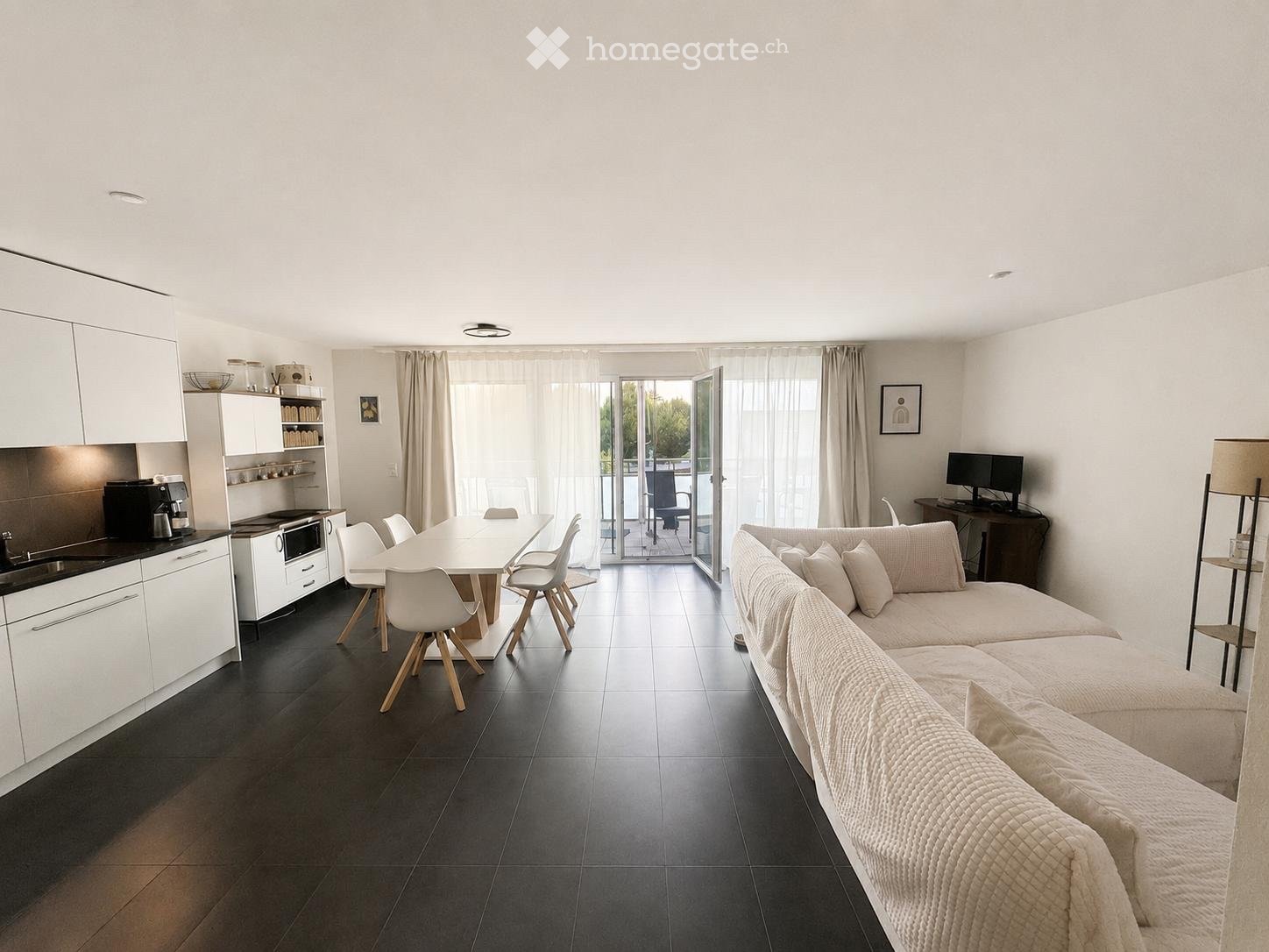 2 Zimmer Wohnung, Foto 1 von 5