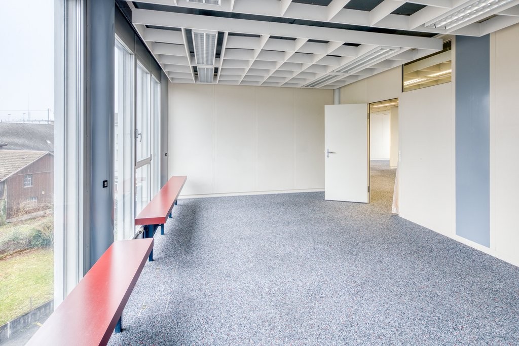 80m² commerciale