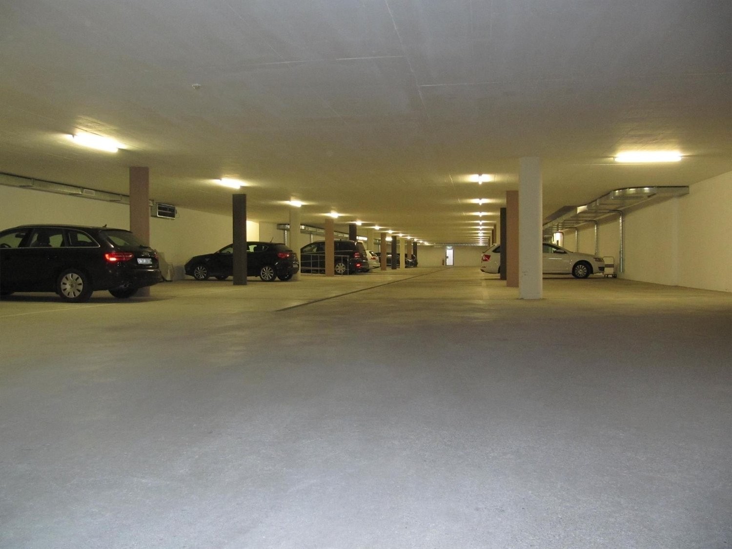 Underground slot, Foto 3 von 7