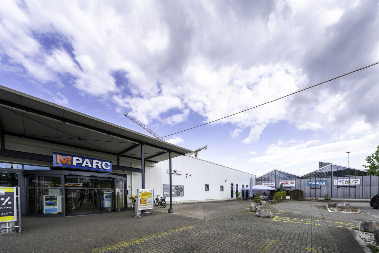 2500m² shop, Foto 2 von 10