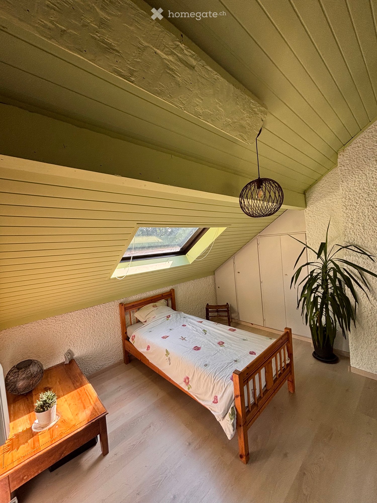 1 room single room