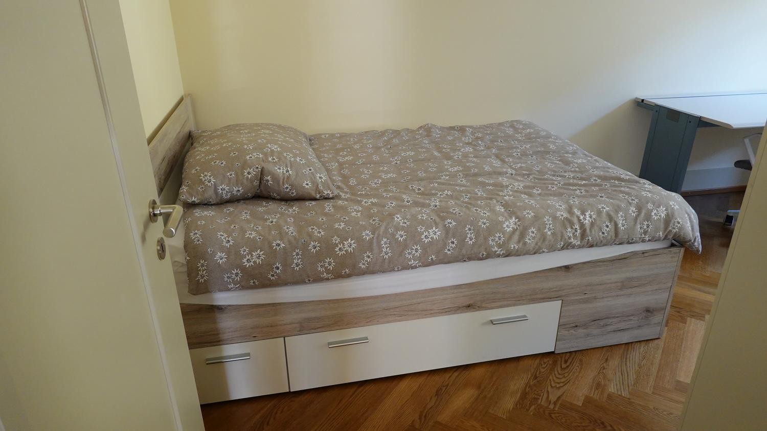 Room in a shared flat, Foto 6 von 10