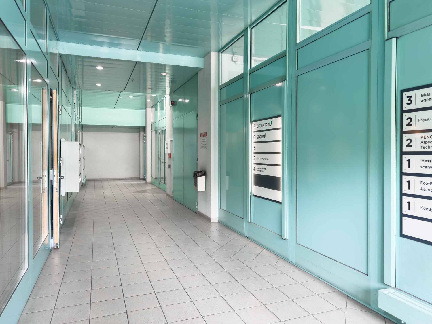 314m² Büro, Foto 1 von 4
