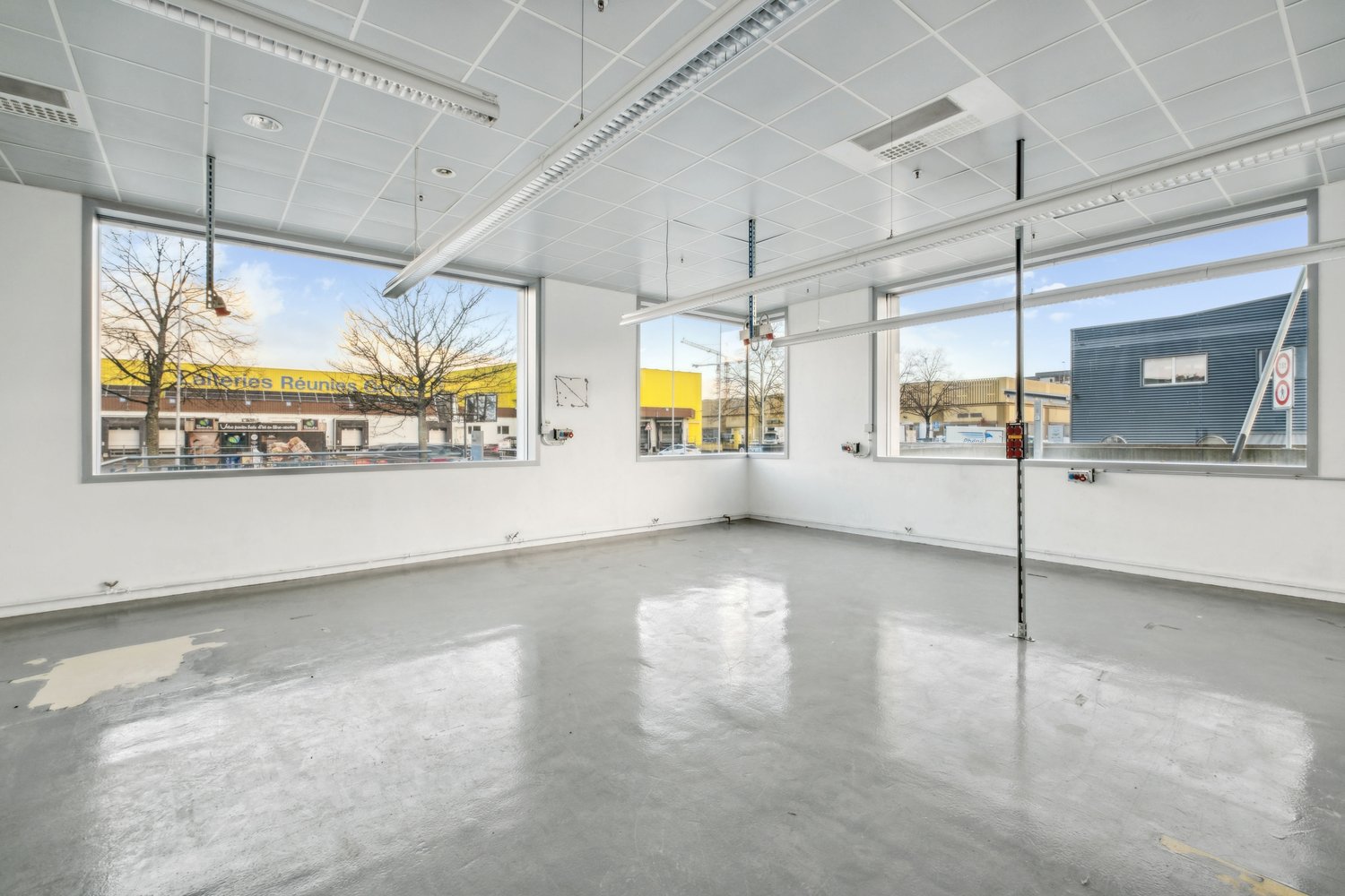 386m² oggetto industriale