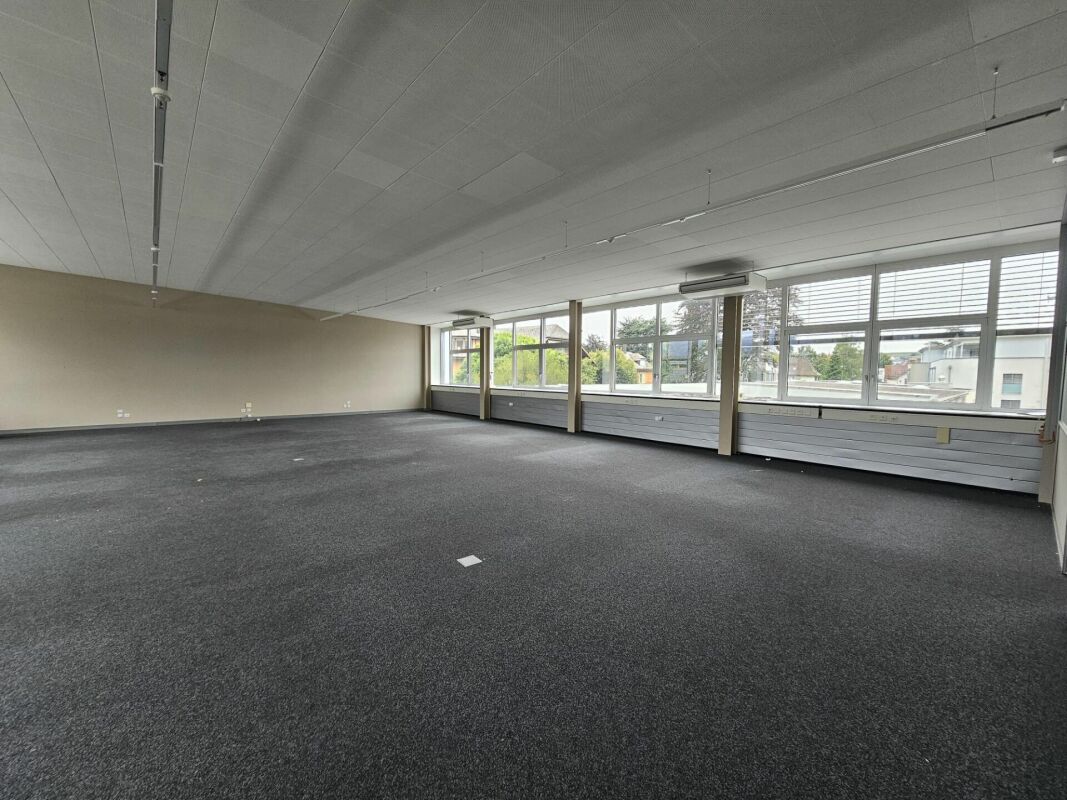 ufficio di 330m²