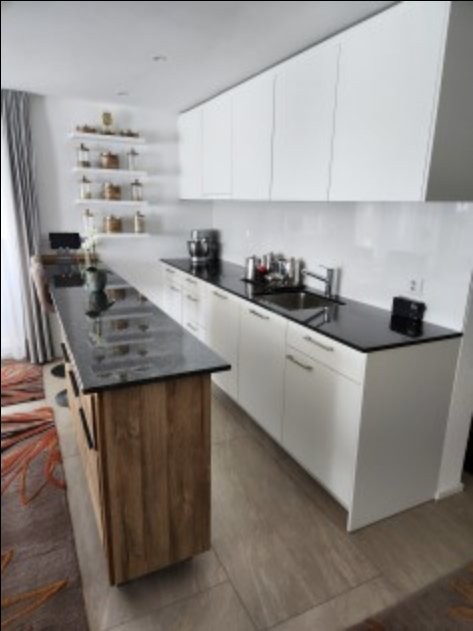 Chambre dans un appartement partagé