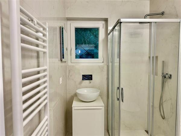 2 ½ Zimmer möblierte Wohnung
