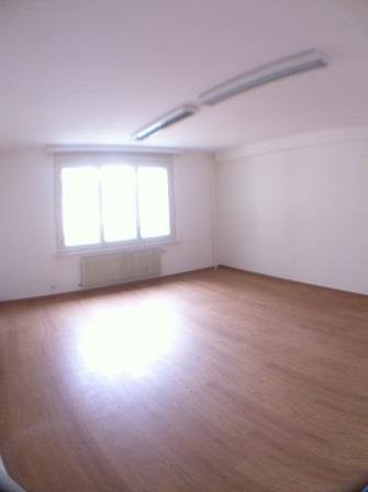 114m² office
