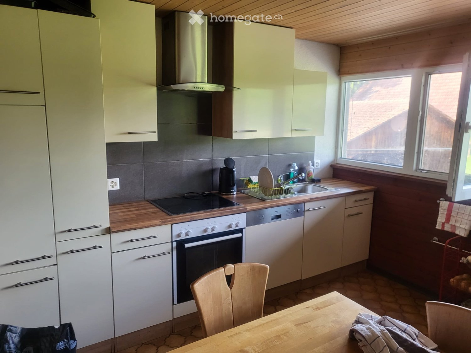 1 room single room, Foto 1 von 5