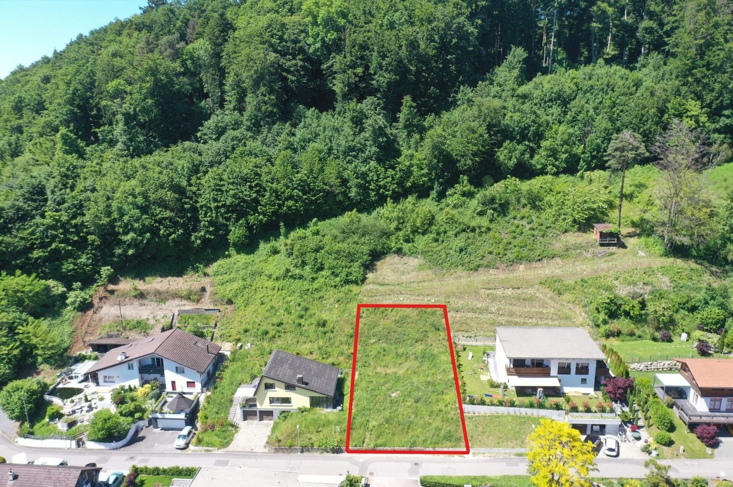 604m² building land