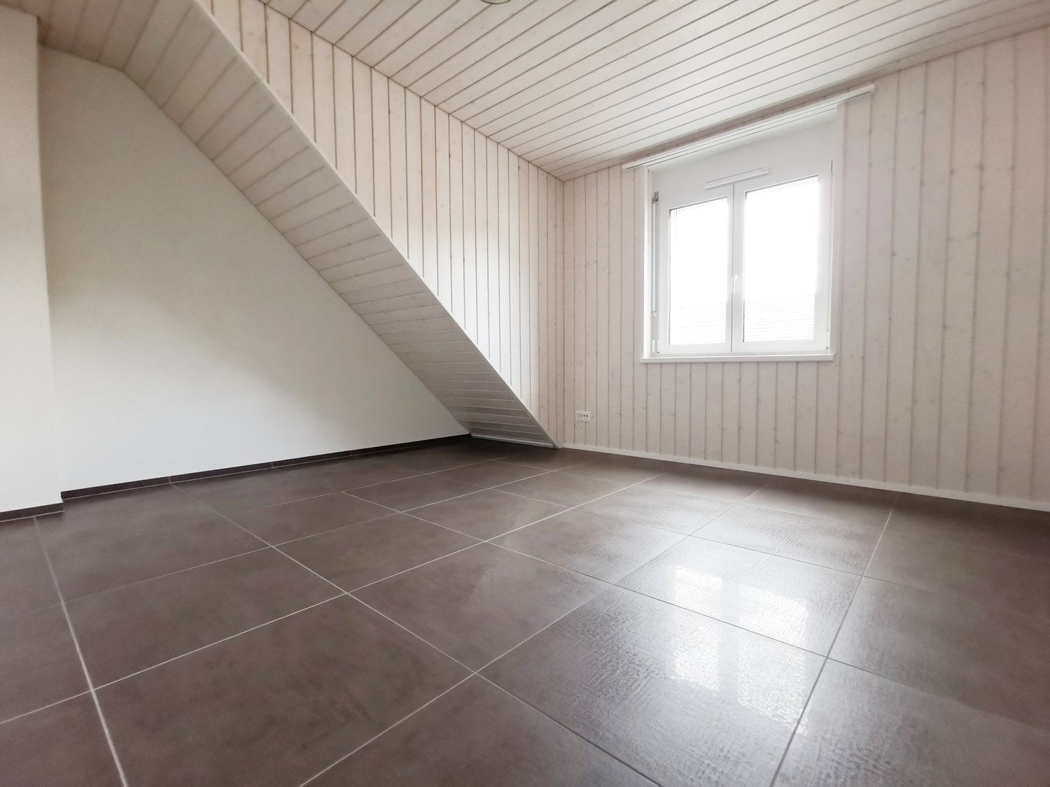 3 ½ rooms roof flat, Foto 3 von 8