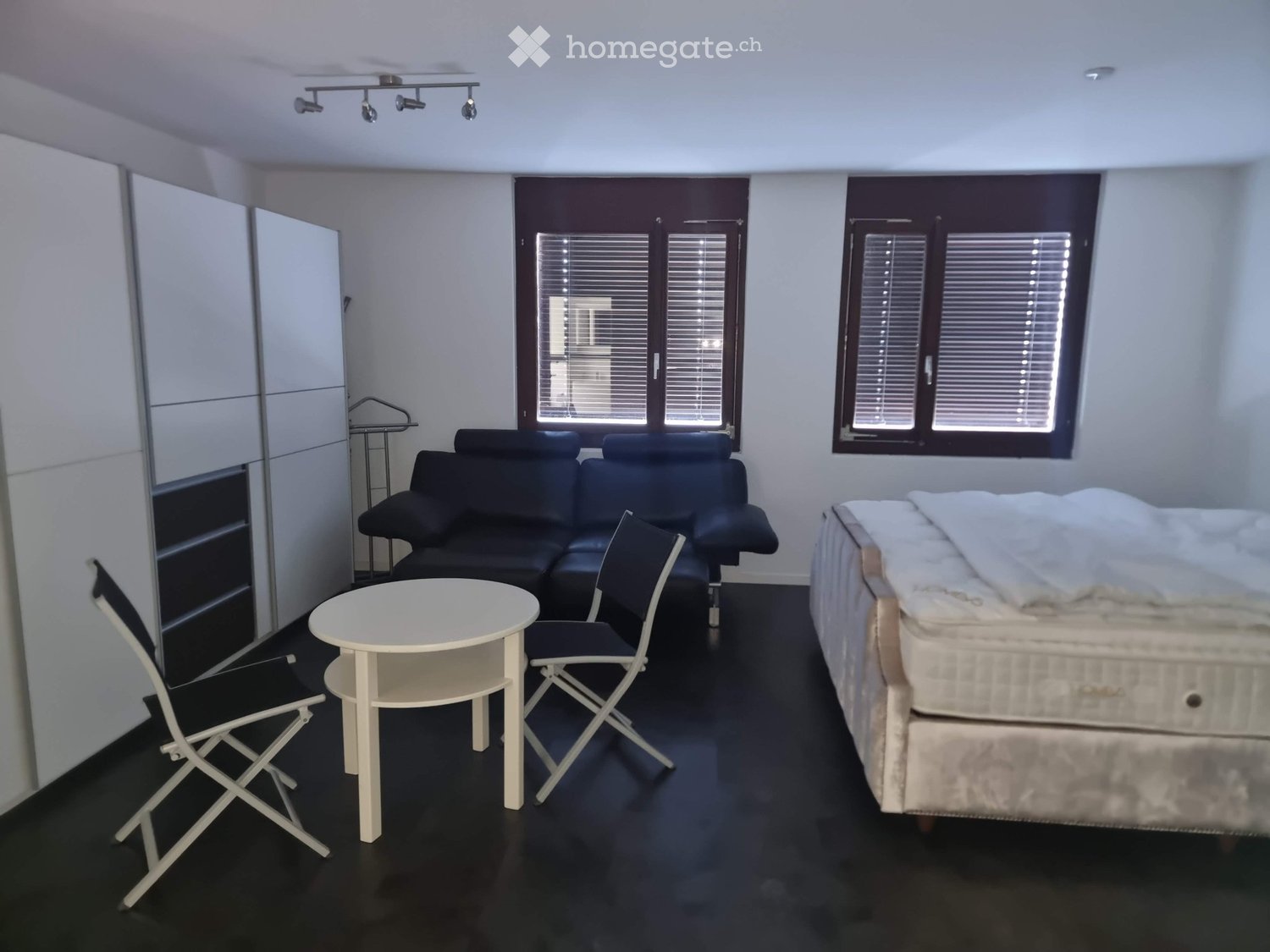 1 room single room