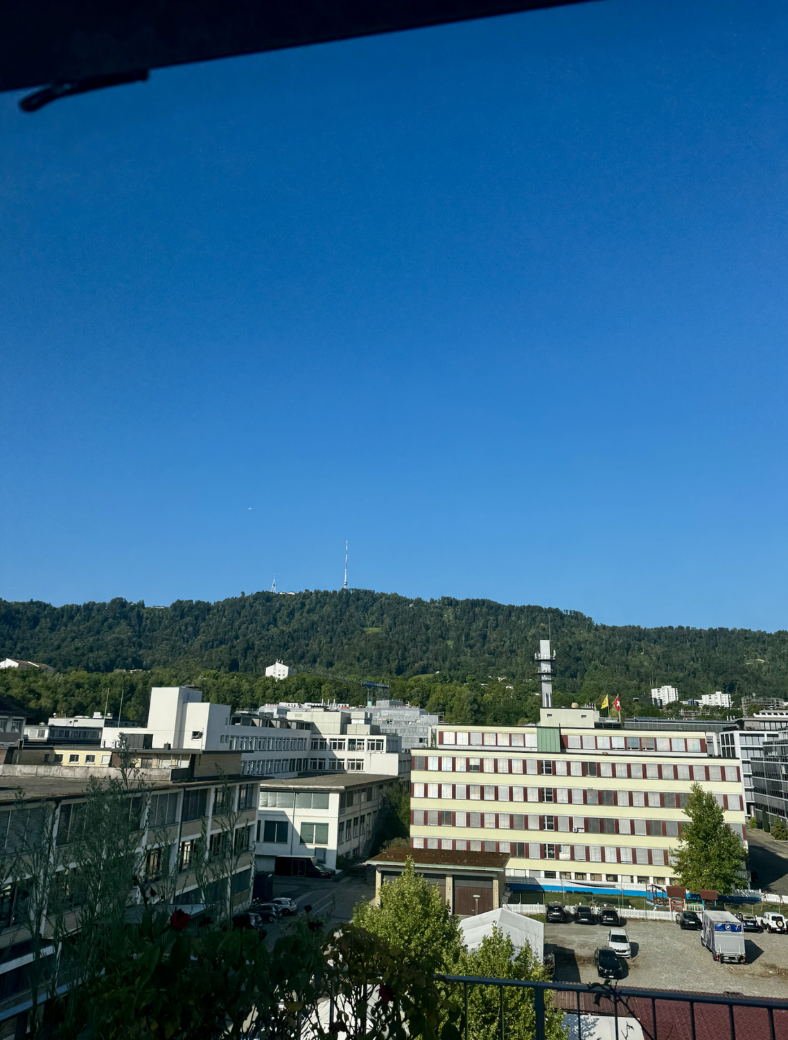 Office, Foto 1 von 3