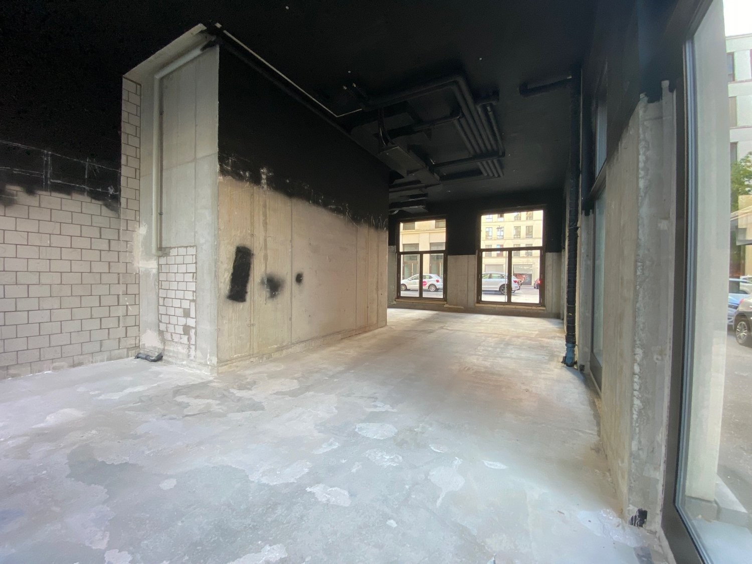 119m² shop