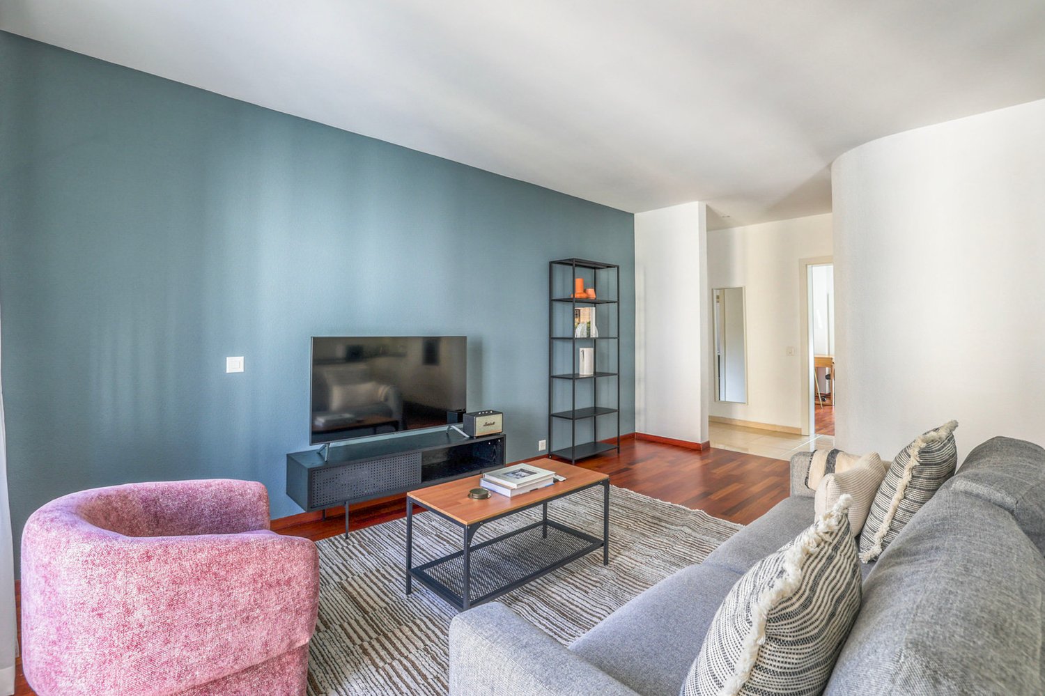 3 rooms furnished flat (3)