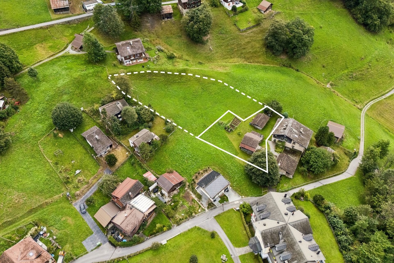 910m² de terrain à bâtir