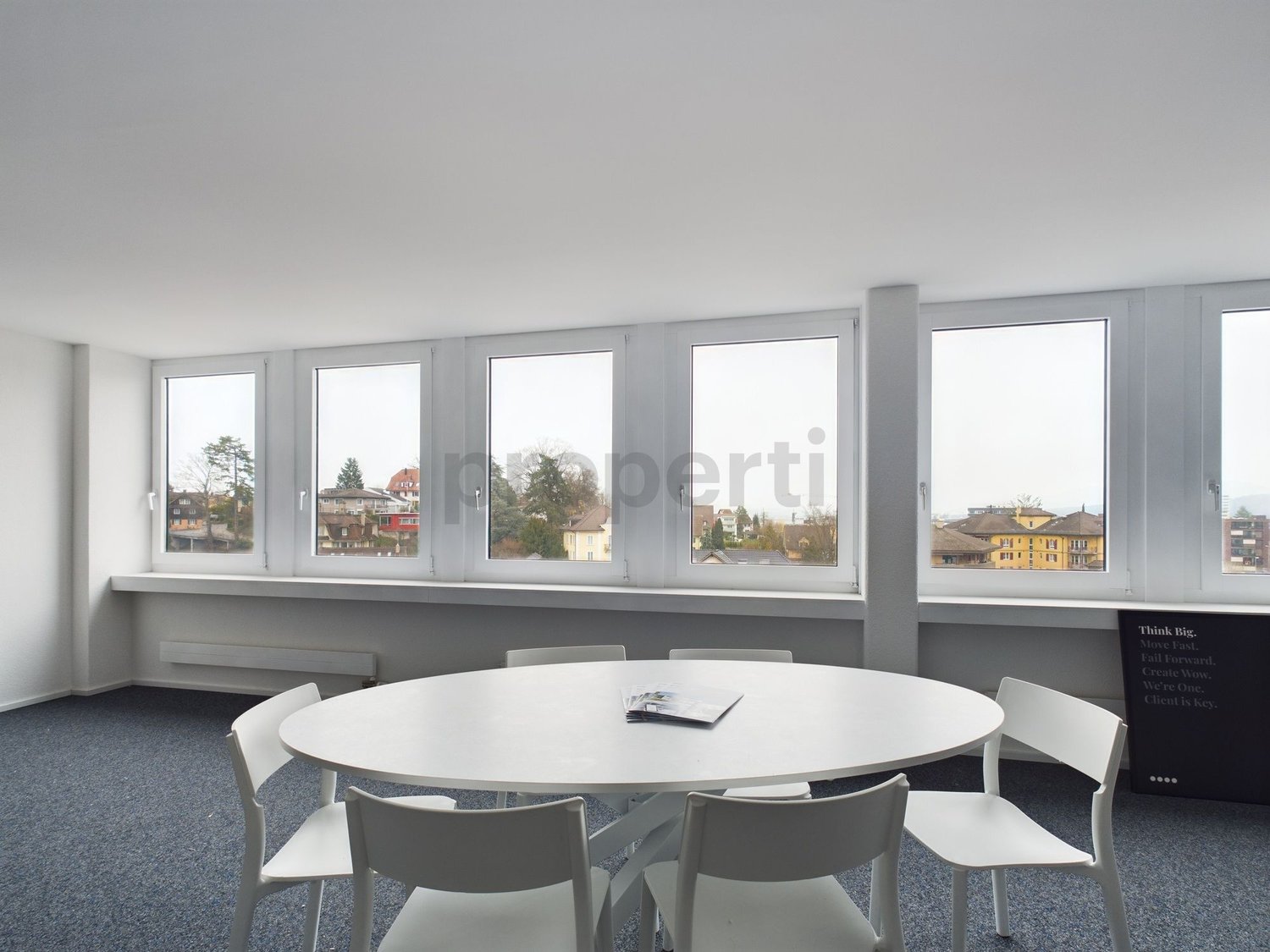 35m² office