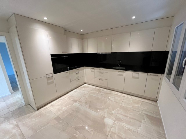 4 rooms apartment, Foto 1 von 8