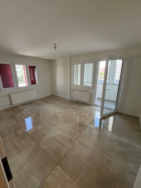 4 rooms apartment, Foto 2 von 8