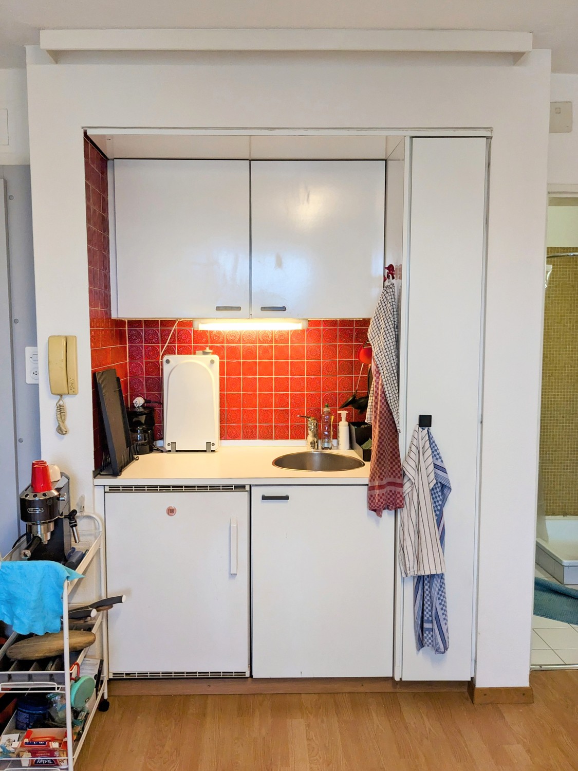 1 room apartment, Foto 4 von 4