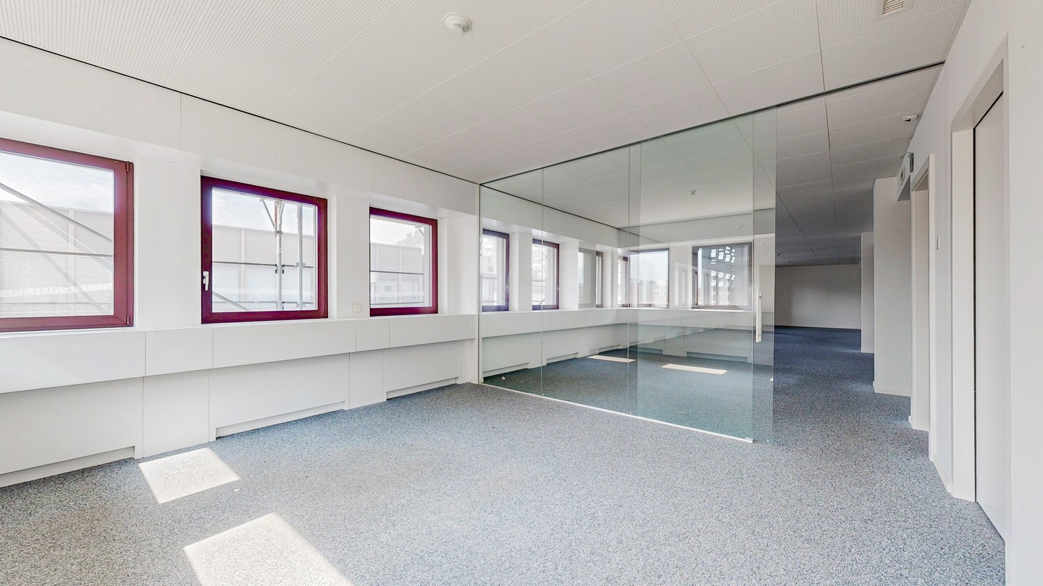 250m² de bureaux