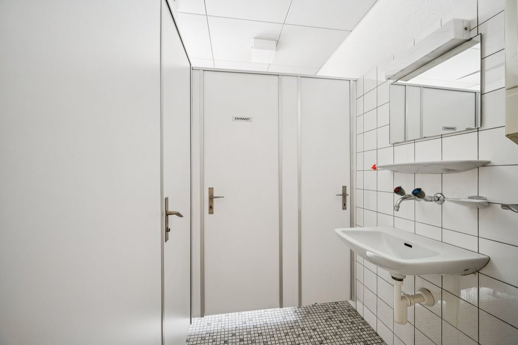 32m² office, Foto 1 von 6