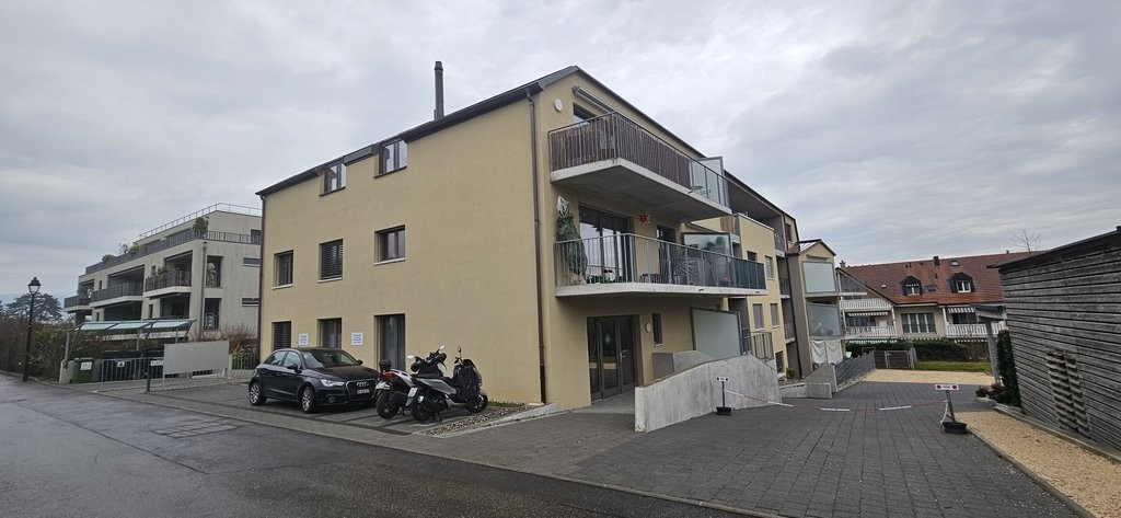 Unterirdischer Parkplatz, Foto 2 von 2
