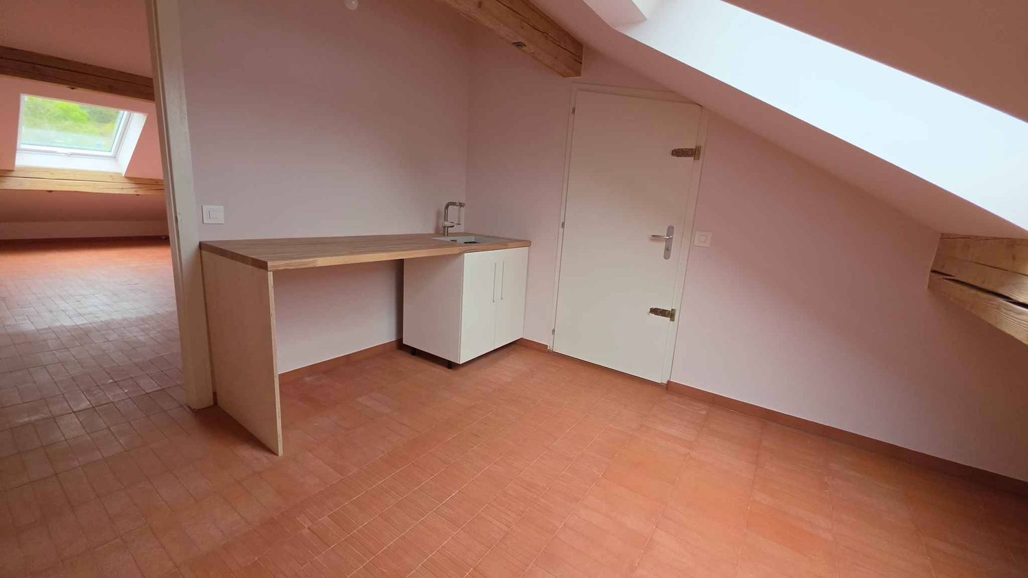 6-Zimmer-Dachwohnung