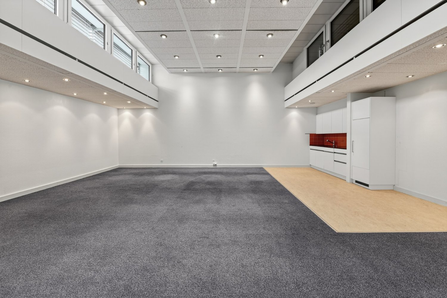292m² office, Foto 7 von 10