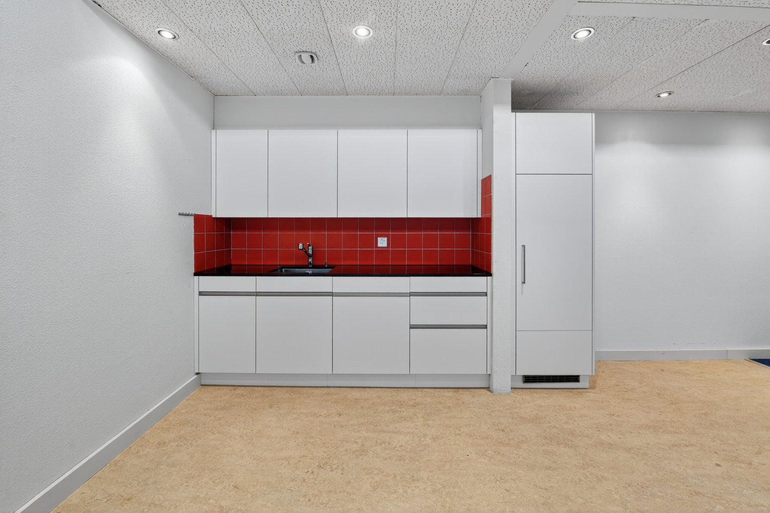 292m² office, Foto 9 von 10