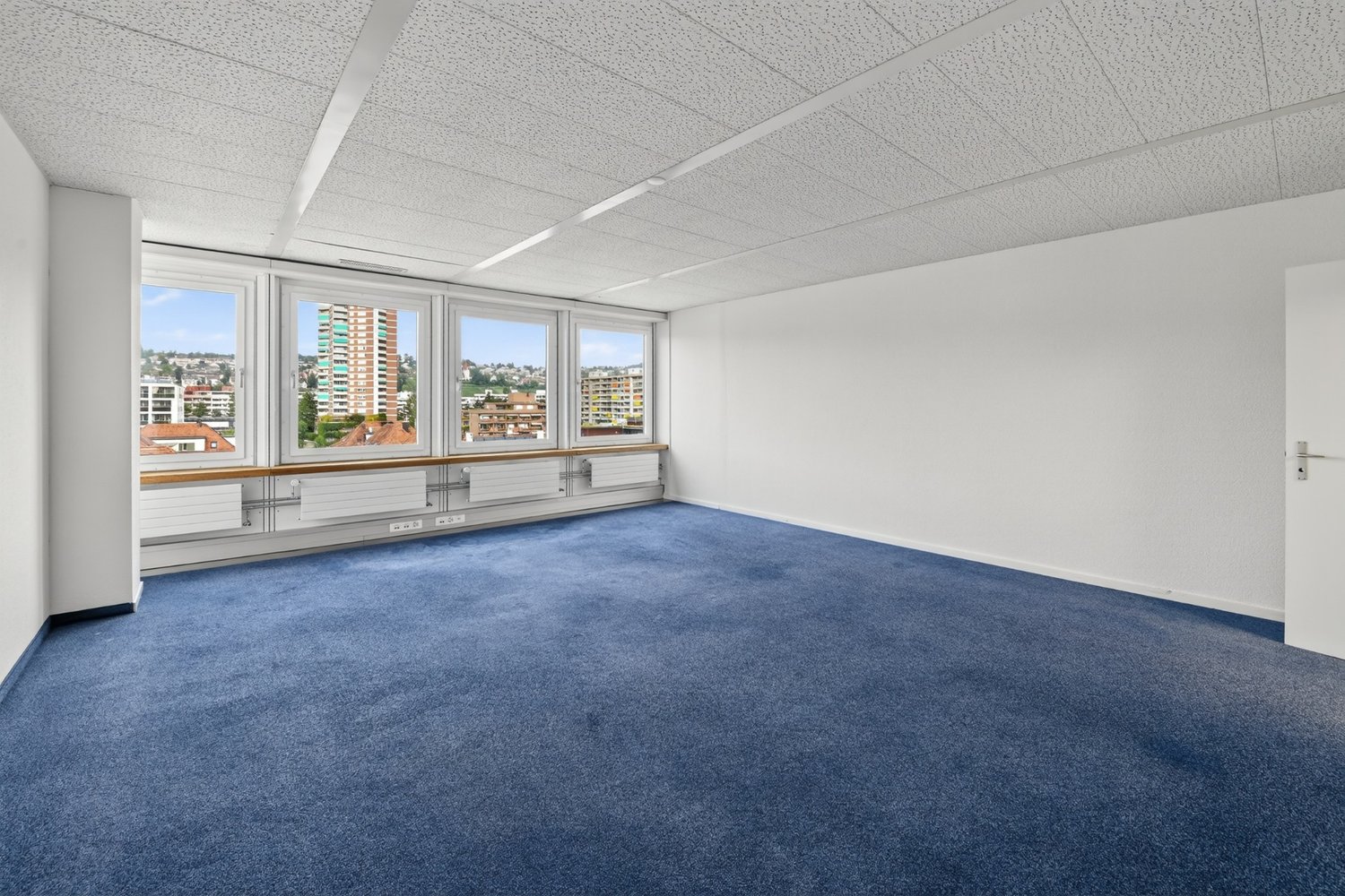 292m² office, Foto 4 von 10
