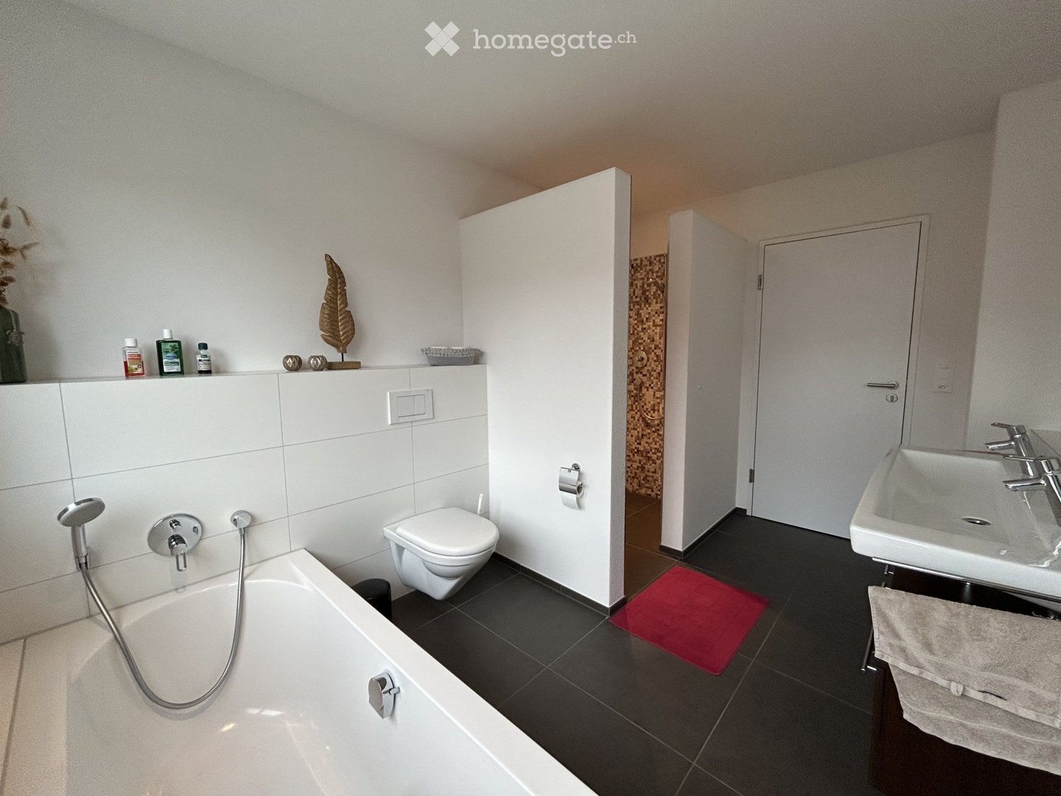 1 room single room