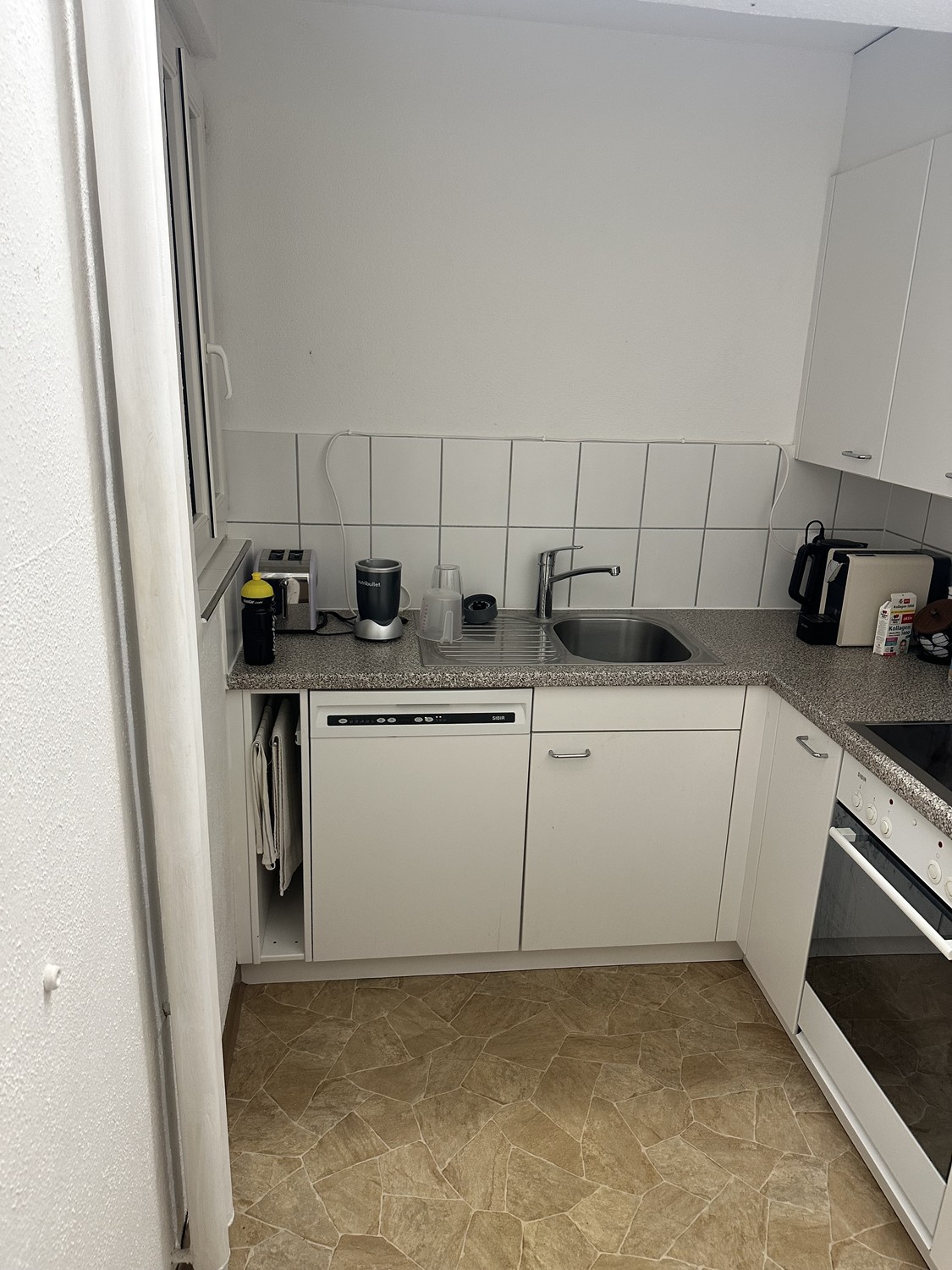 1 room apartment, Foto 8 von 8