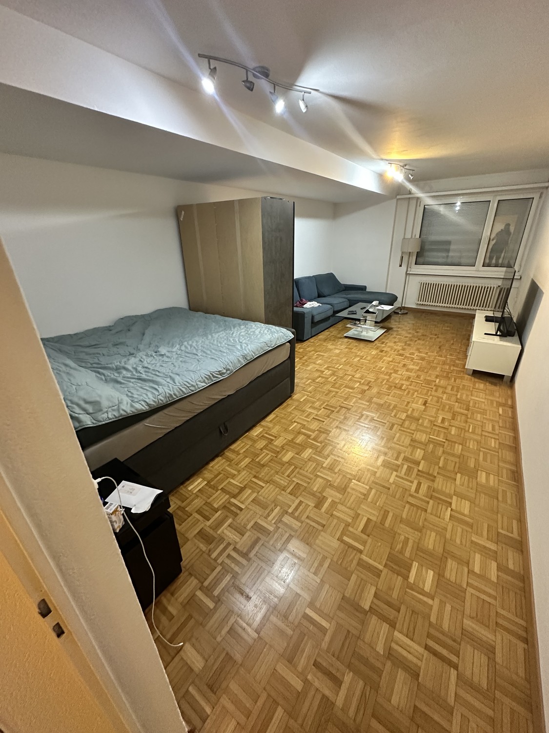 1 room apartment, Foto 1 von 8
