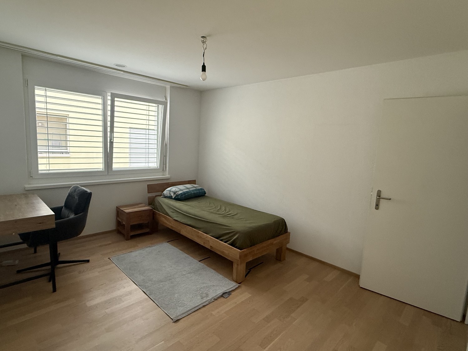 Zimmer in einer Wohngemeinschaft, Foto 1 von 8
